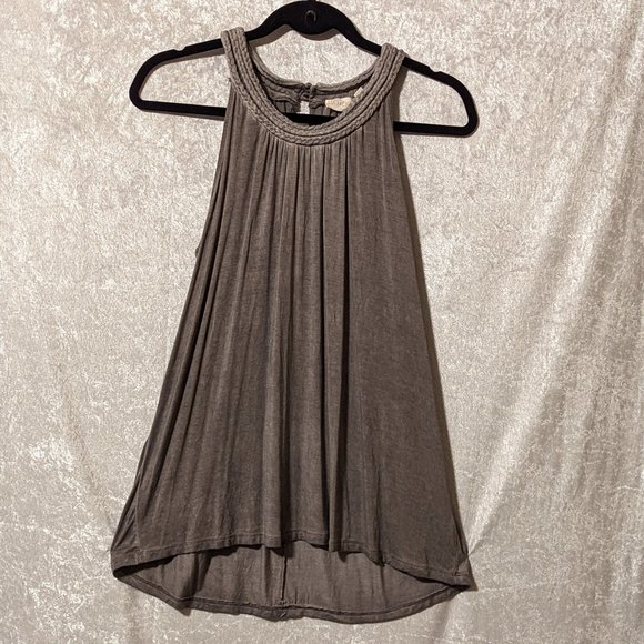 Lucy & Laurel Long Distressed Grey Tank with a Braided Neckline EUC - Picture 1 of 9